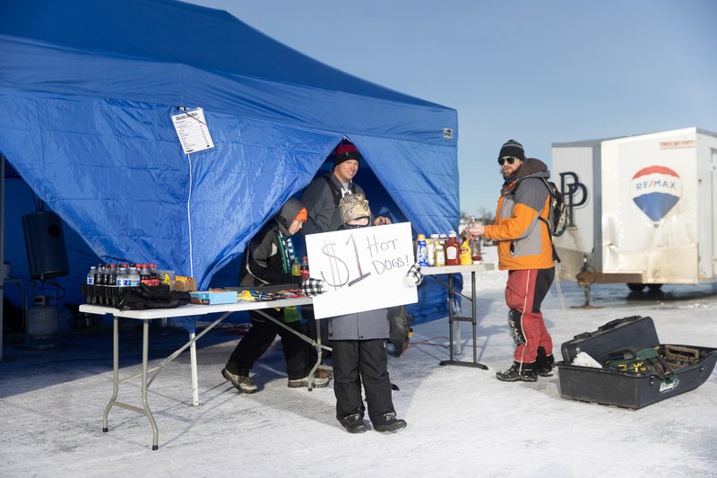 Guide to ice fishing demo Guide to ice fishing demo